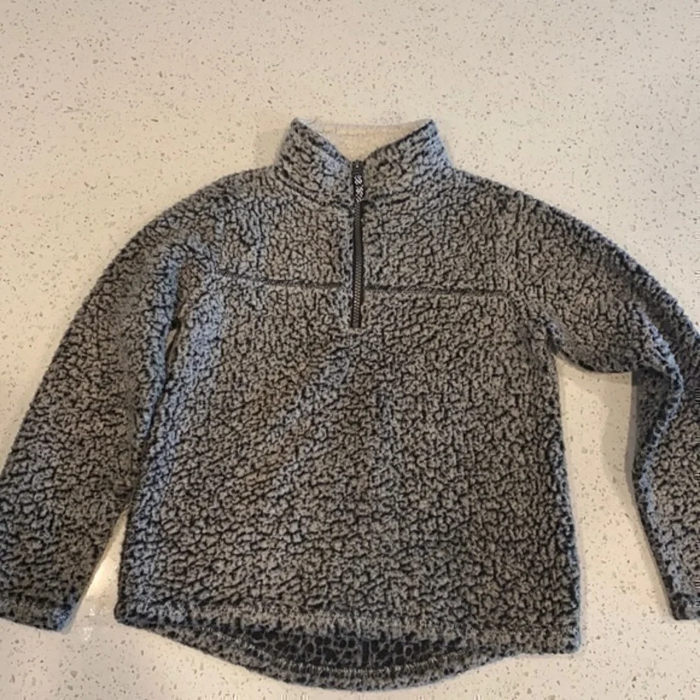 Wonder Nation Sweater Size M (8)